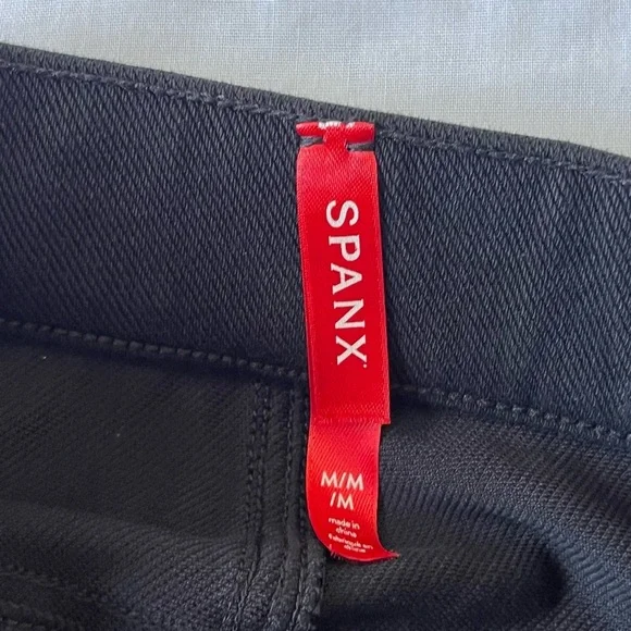 SPANX Black Colored Jegging Style Ankle Leggings SIZE M - Picture 7 of 9